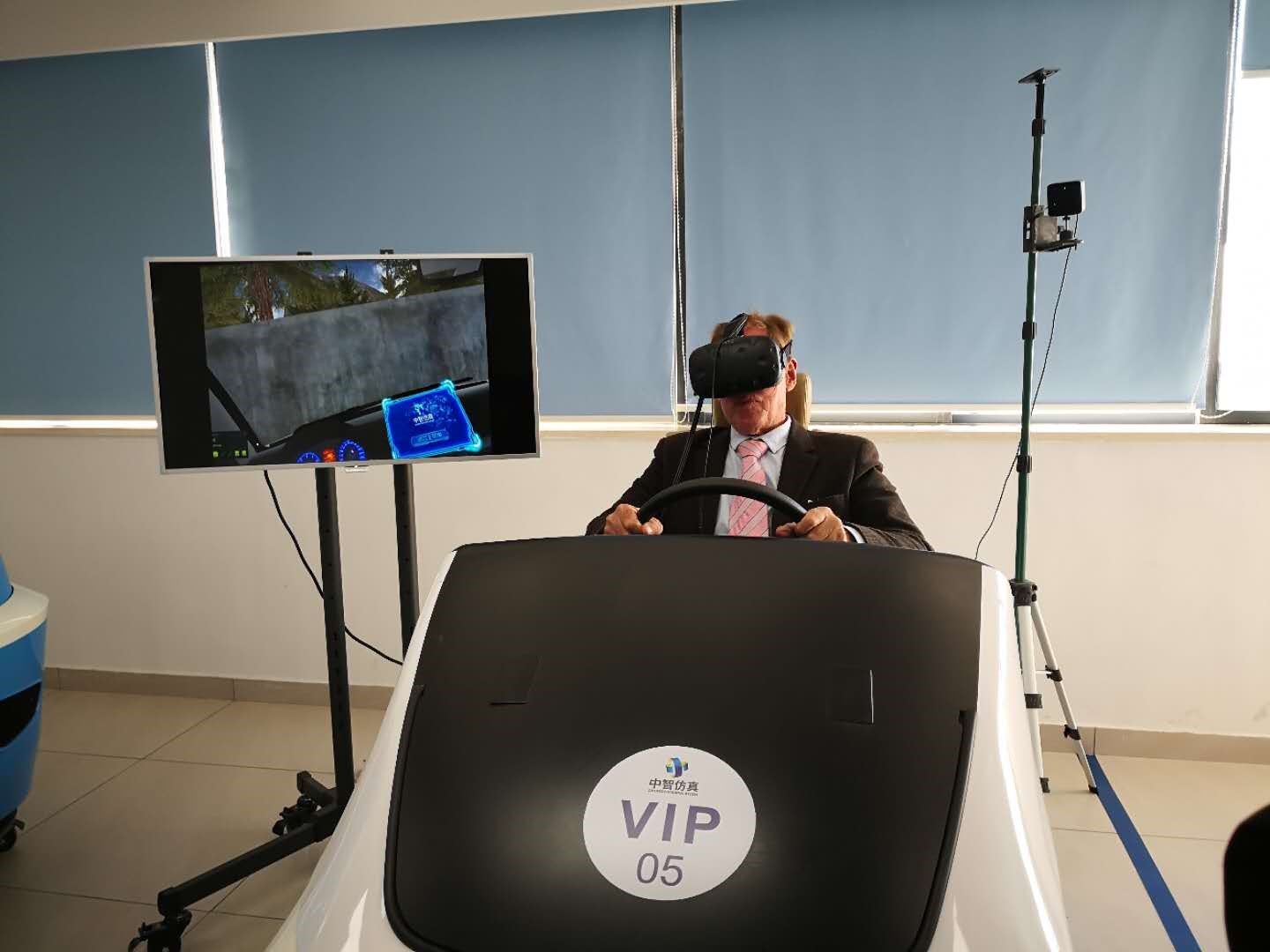 澳洲天空新闻记者造访中智仿真，对虚拟仿真技术赞口不绝