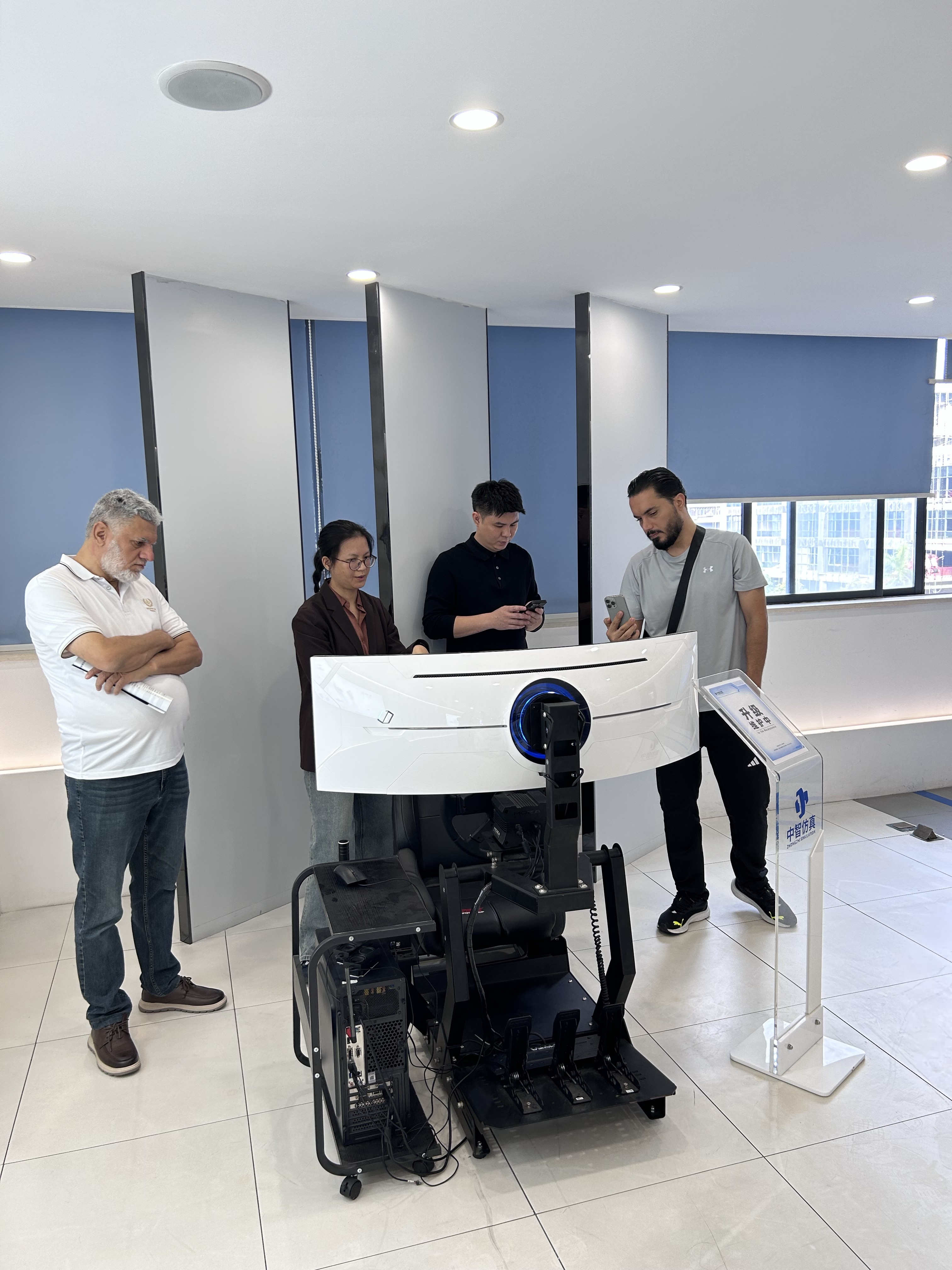 e76f53f9-0899-4bea-bd8f-03d9c8b5d11e